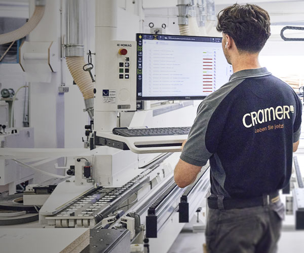 Ausbildung zum Holzmechaniker (m/w/d) M&ouml;belbau in Elmshorn, 