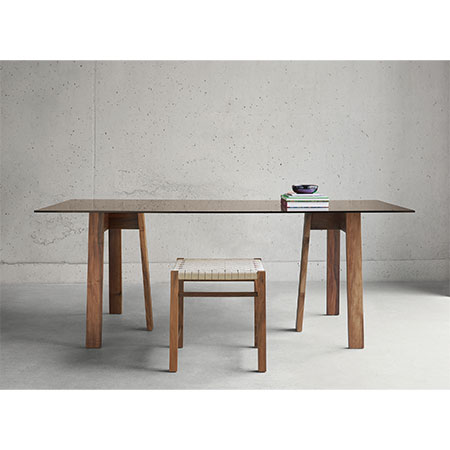 Tischbock Basic von e15