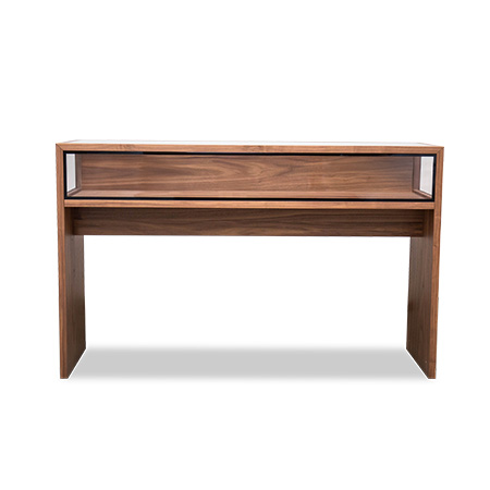 Arcum Konsole mit Verglasung von Cramer Holzmanufaktur