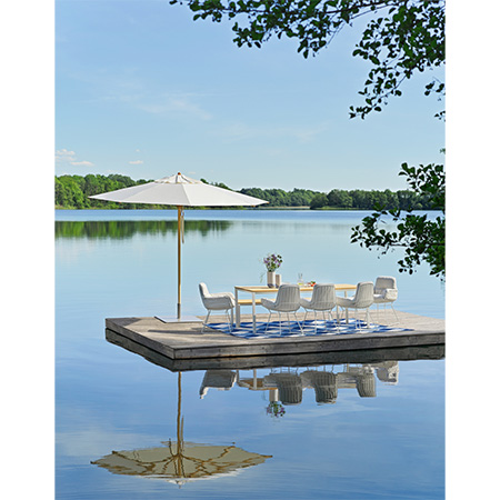Leyasol Armchair Low von Freifrau