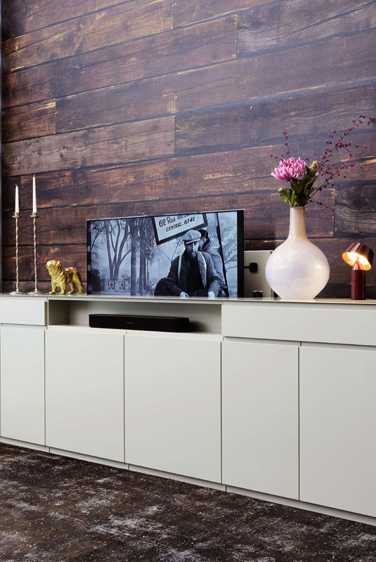 Cavum Grande TV-Sideboard von Cramer Holzmanufaktur