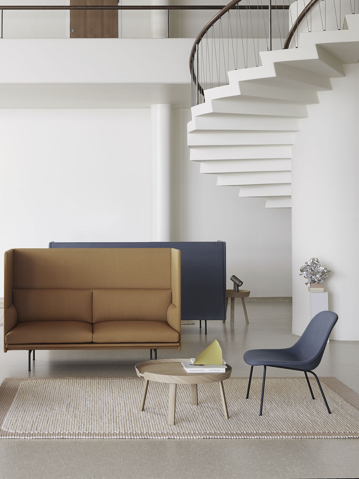 Around Coffee Table von Muuto