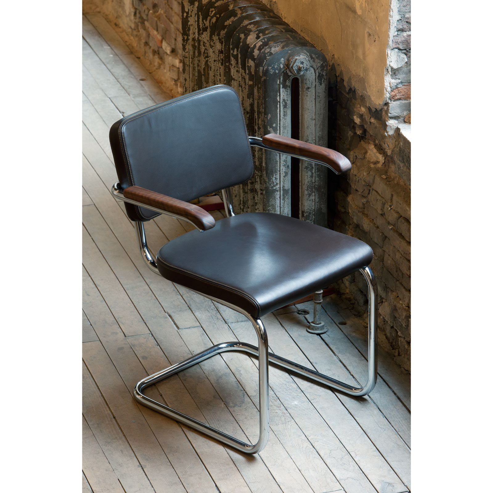 S 64 PV von Thonet