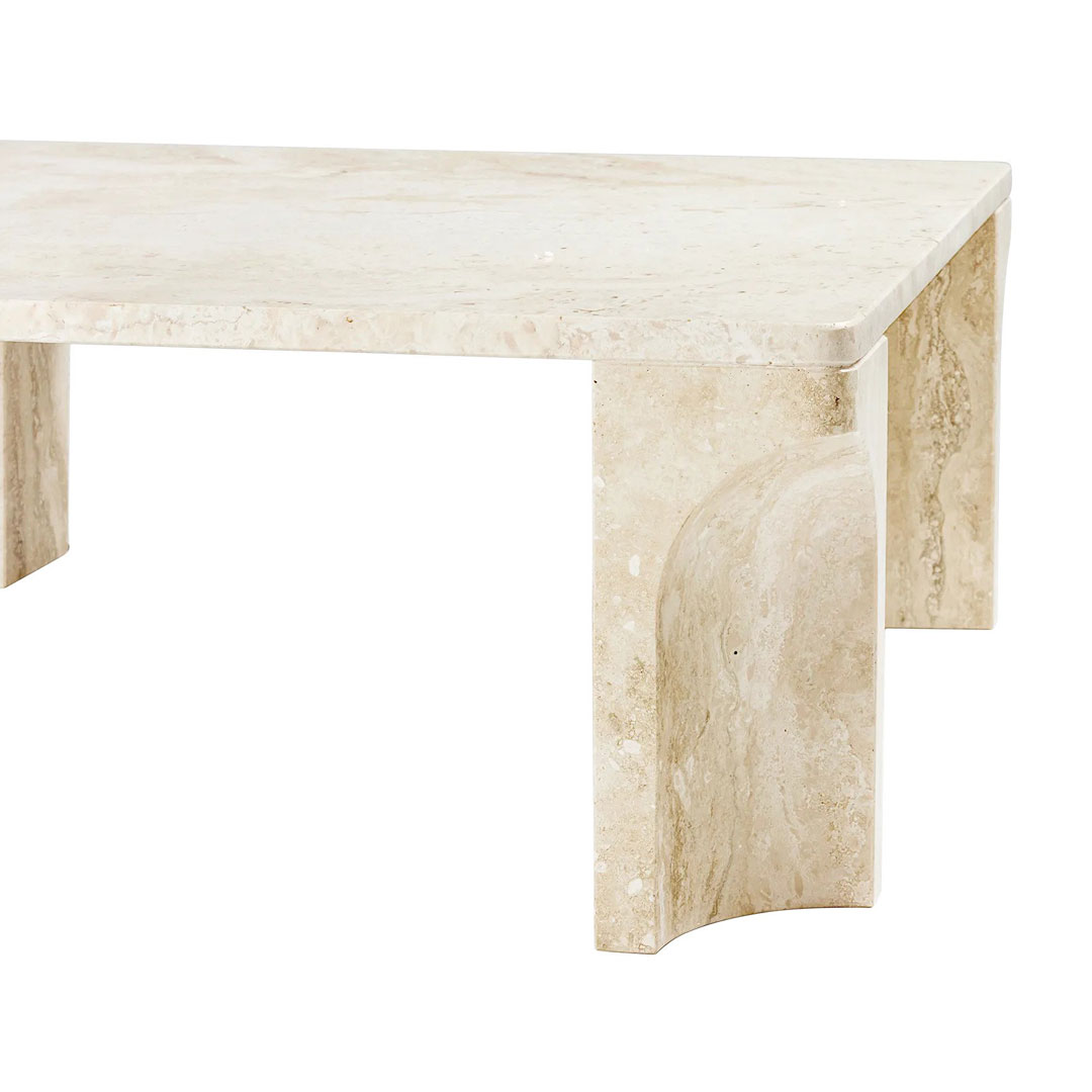 Doric Coffee Table von Gubi
