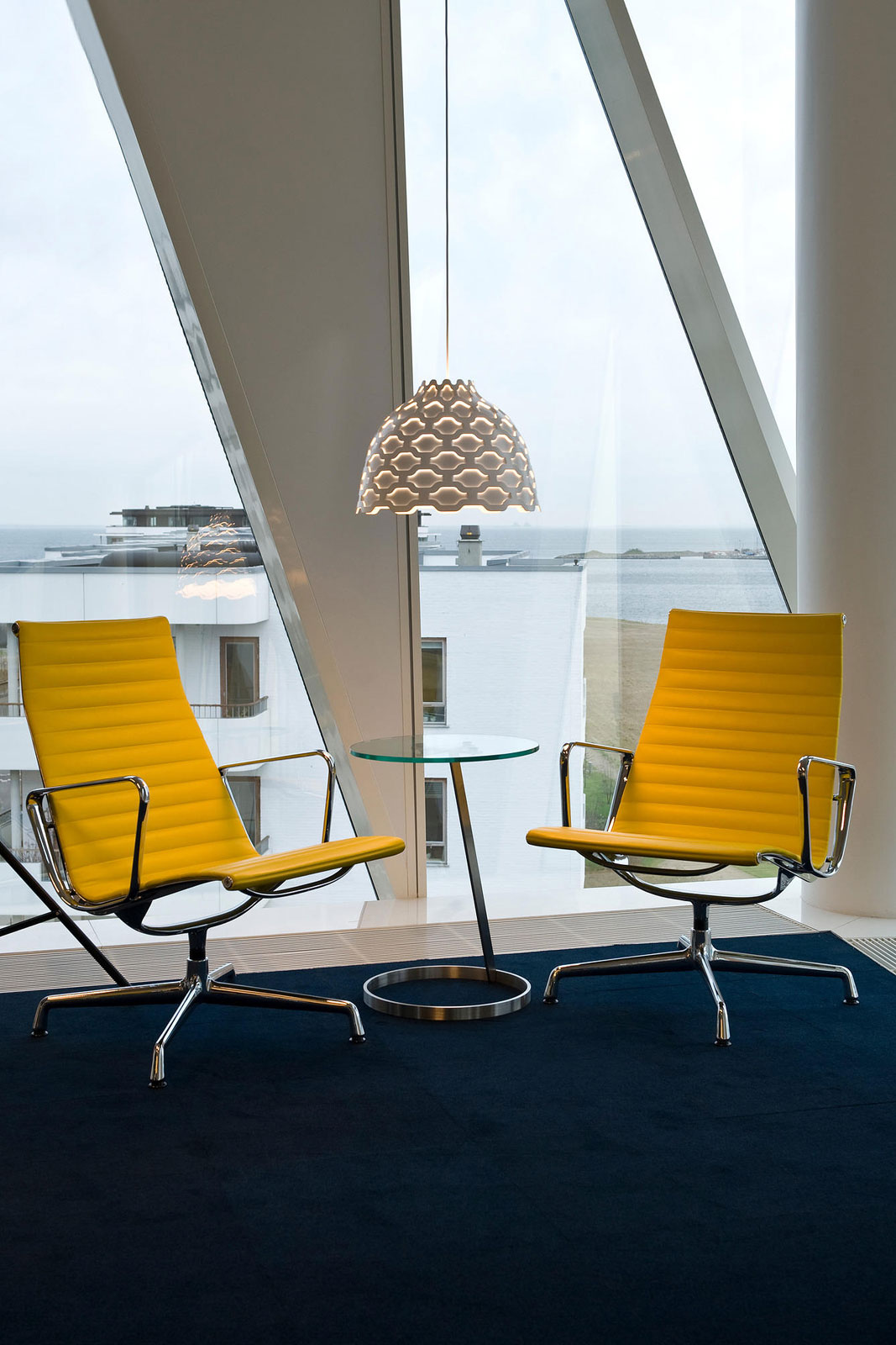 LC Shutters von Louis Poulsen