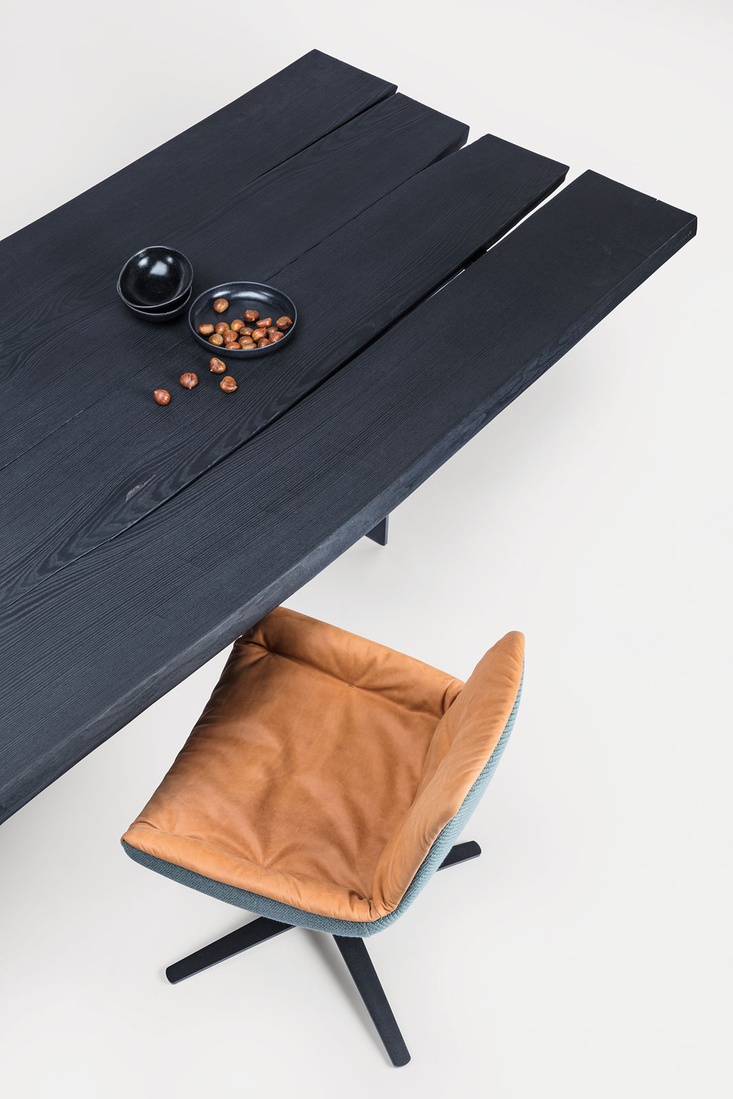 SK 08 Butterfly Esstisch von Janua