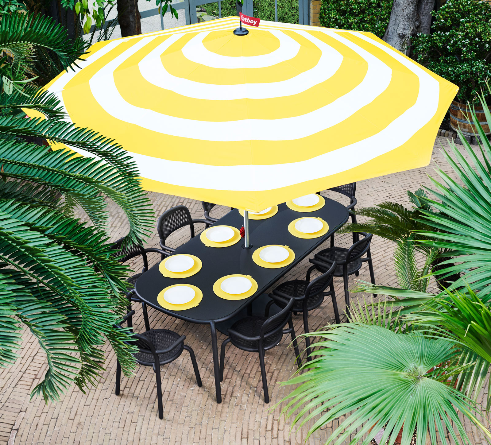 Ton Tablo Outdoor-Tisch von Fatboy