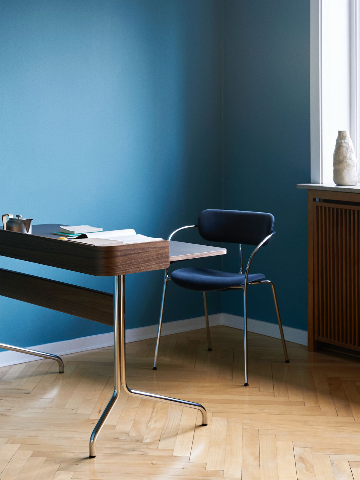 Schreibtisch Pavilion AV17 von &Tradition