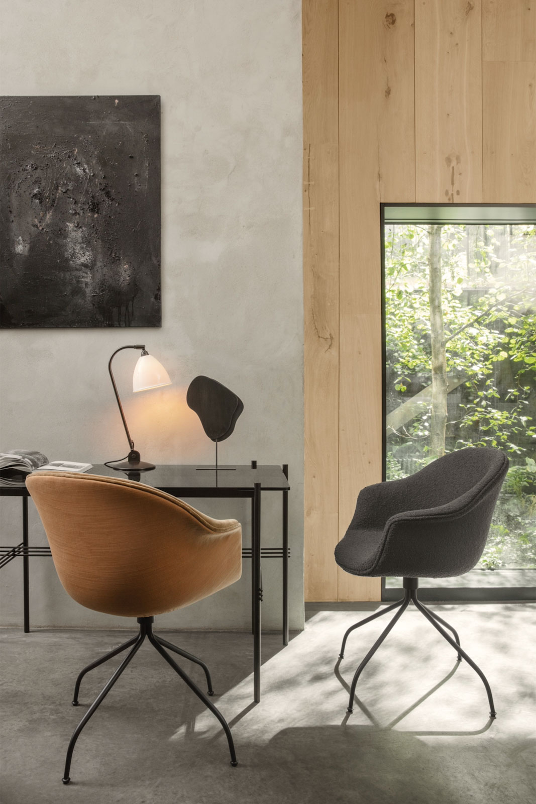 TS Desk von Gubi