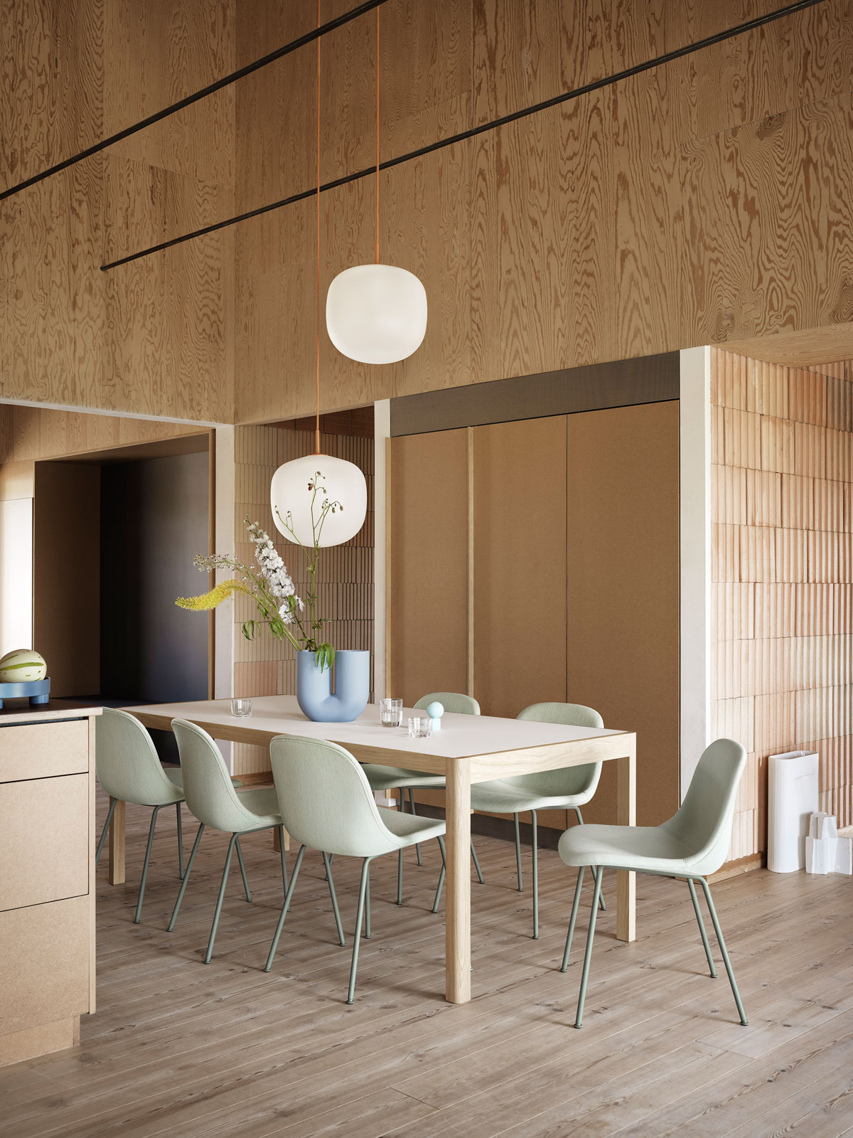 Workshop Table von Muuto