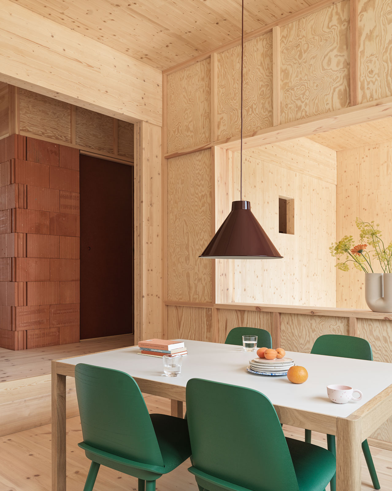 Workshop Table von Muuto