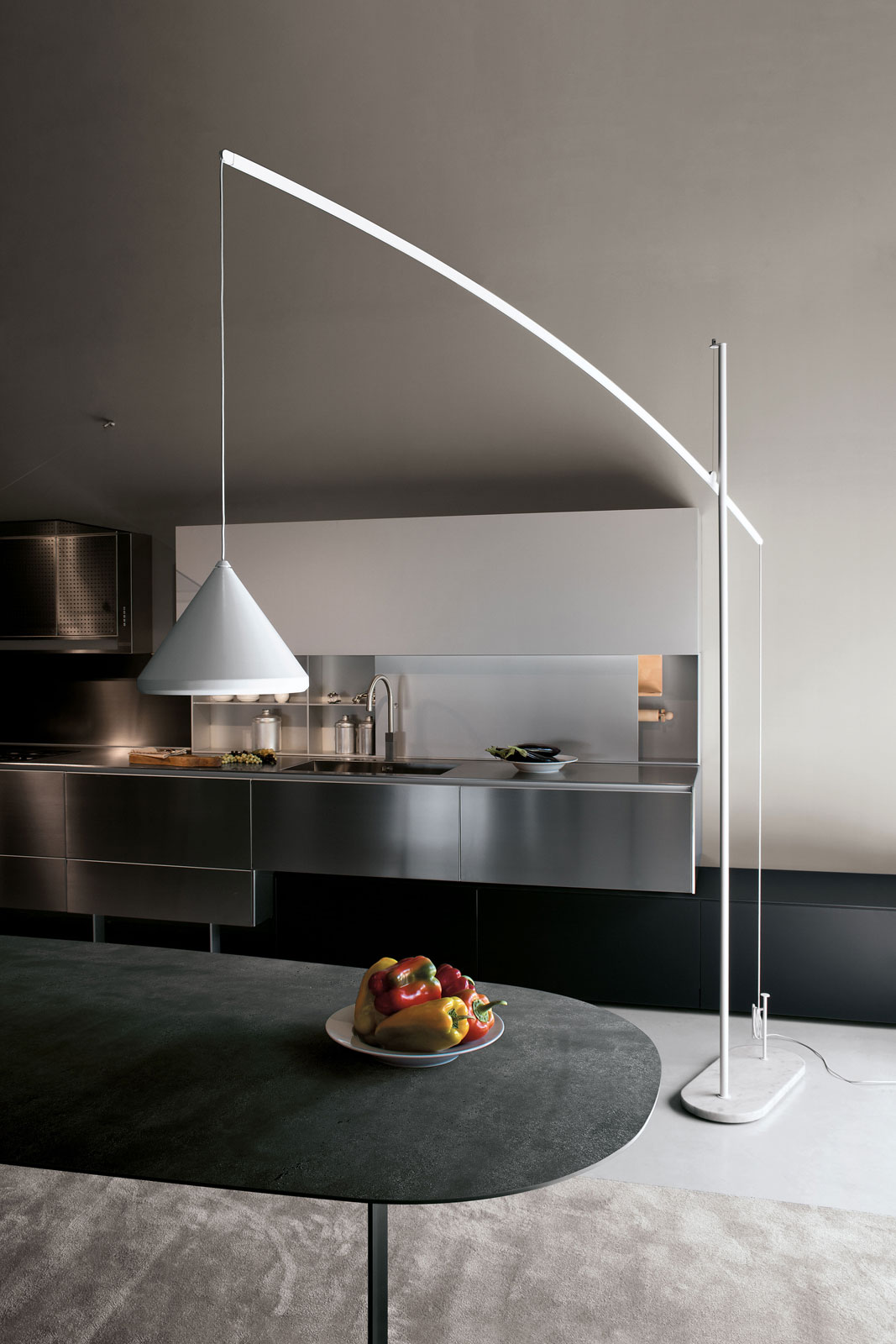 Contrappeso Stehleuchte von Extendo