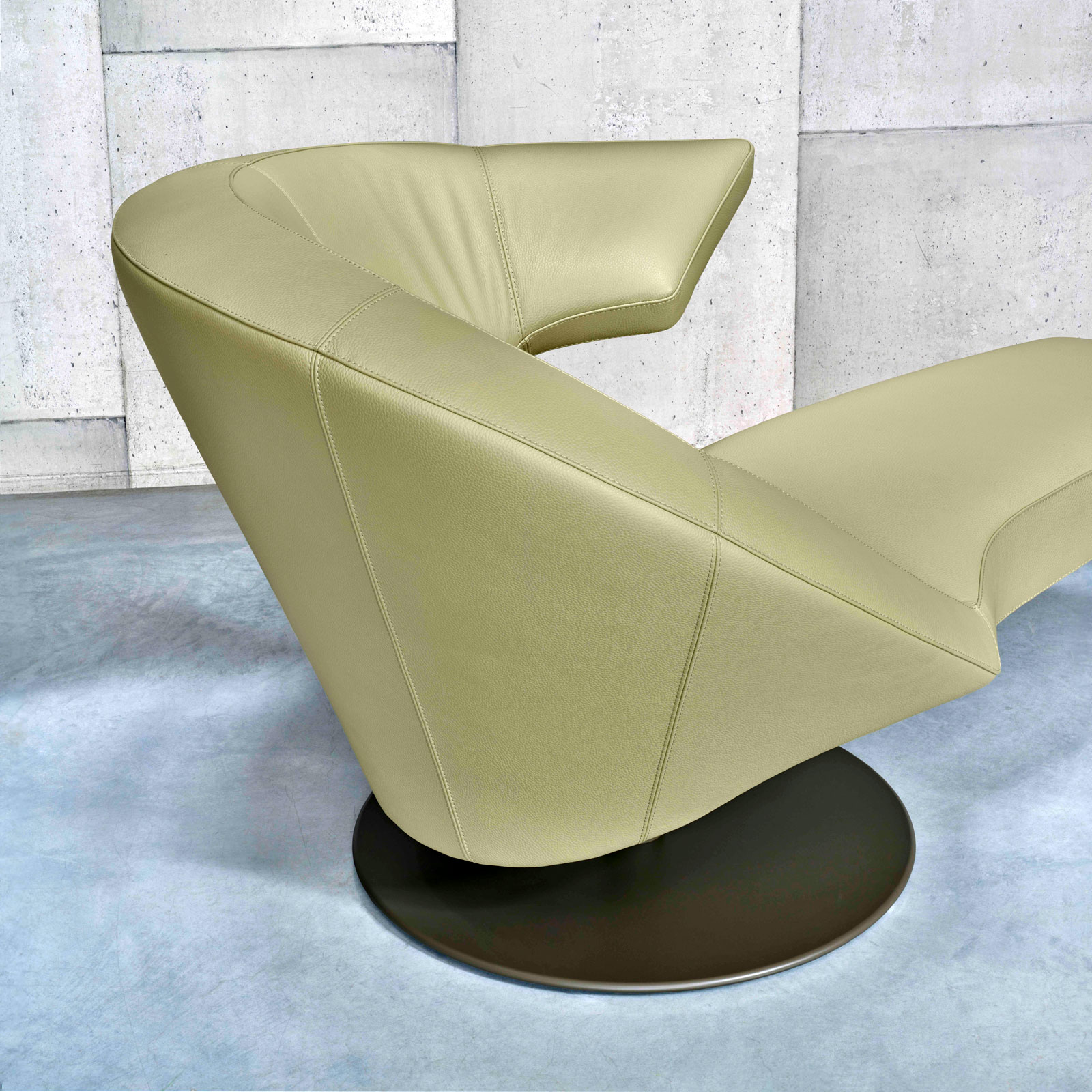 Parabolica von Leolux