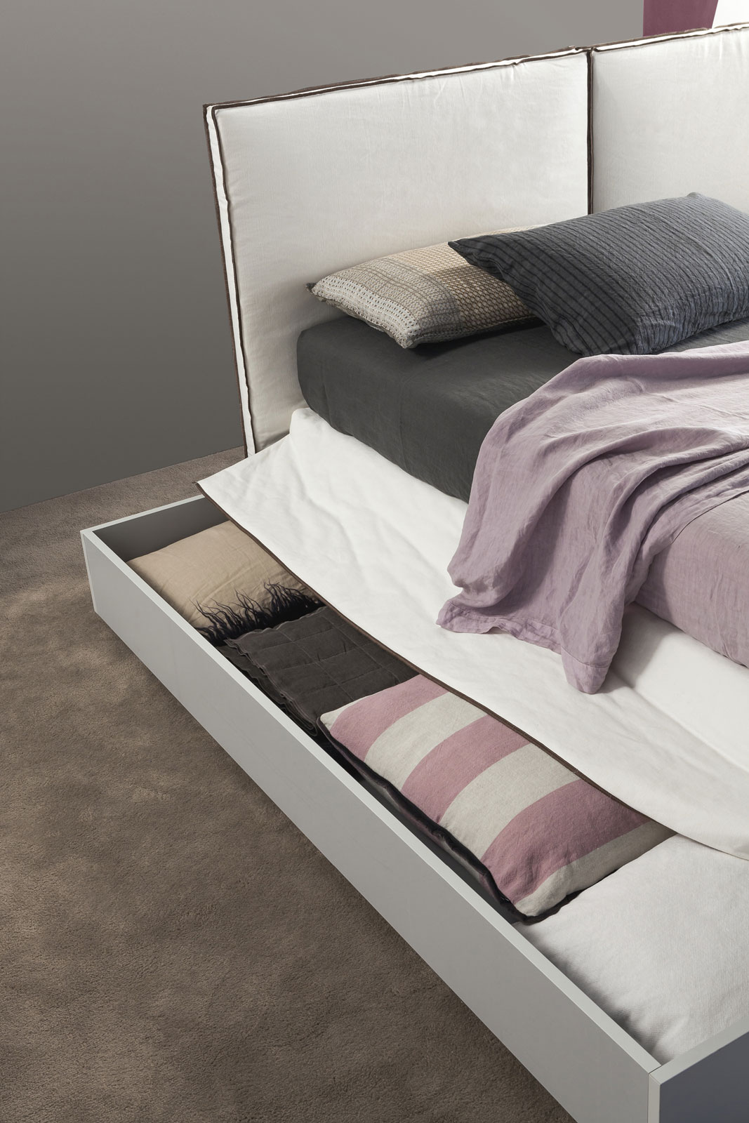 Space Bett von Cramer Design Edition
