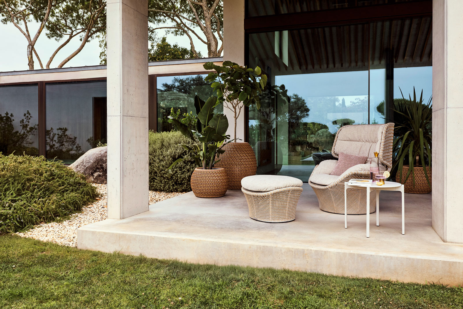 Izon Beistelltisch von Dedon