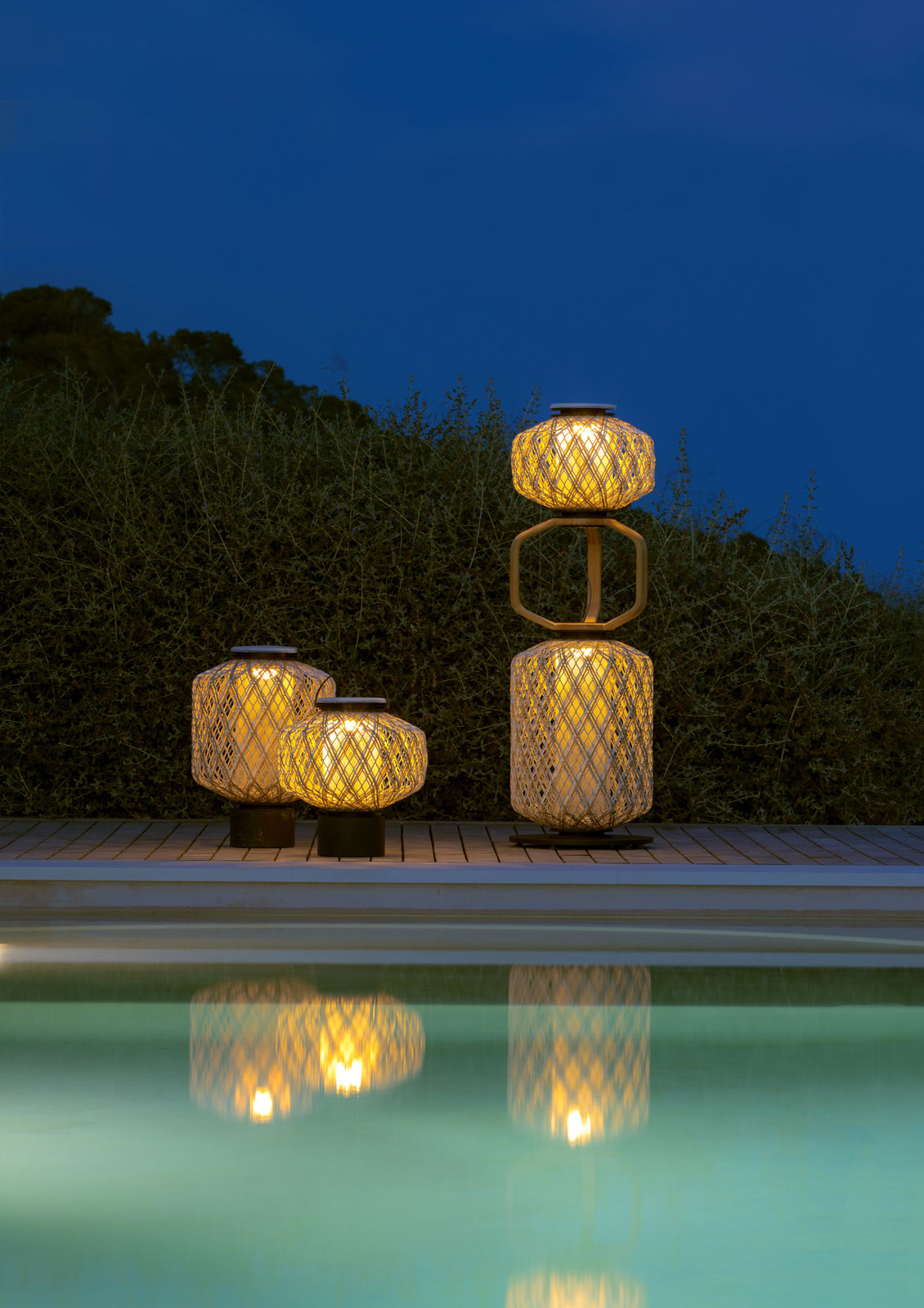 The Others Statue Tobo Stehlampe von Dedon