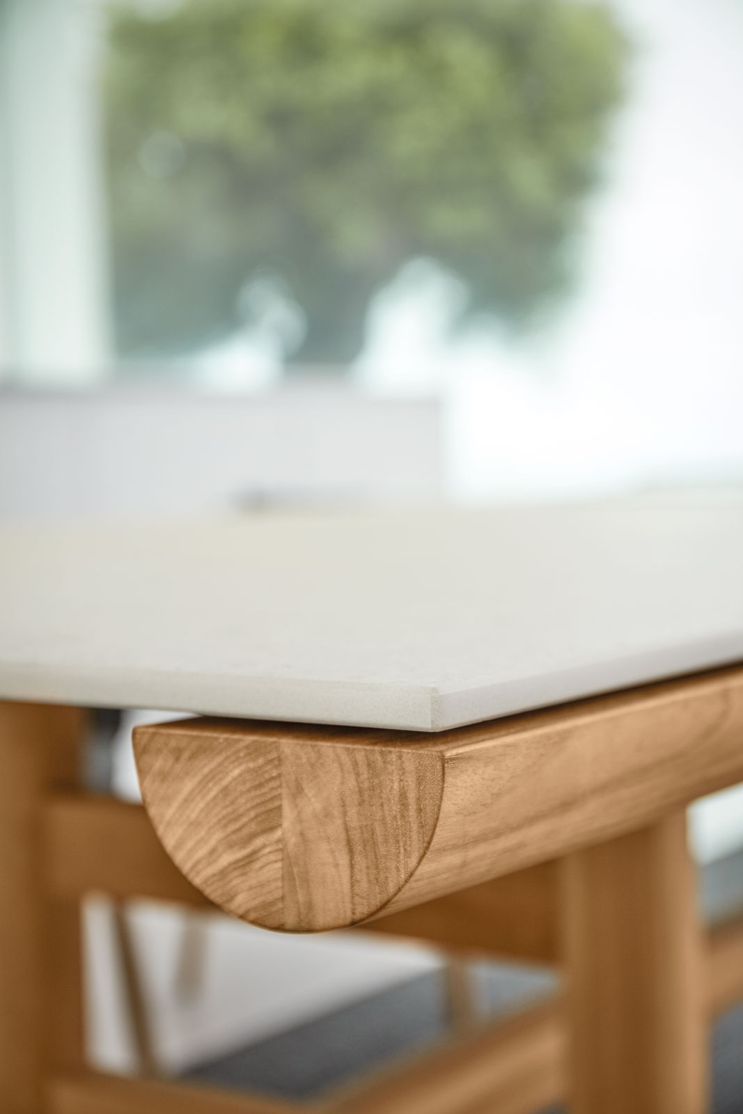 Rail Dining Table von Gloster