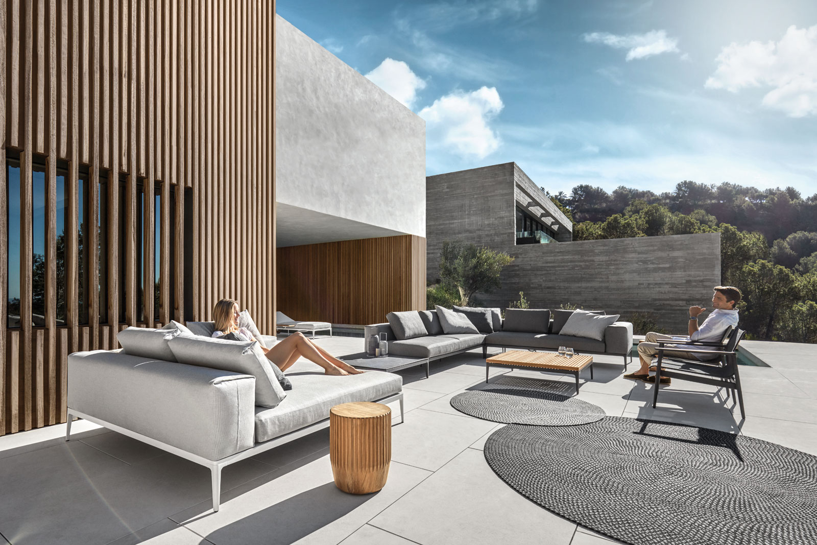 Grid Large Coffee Table von Gloster