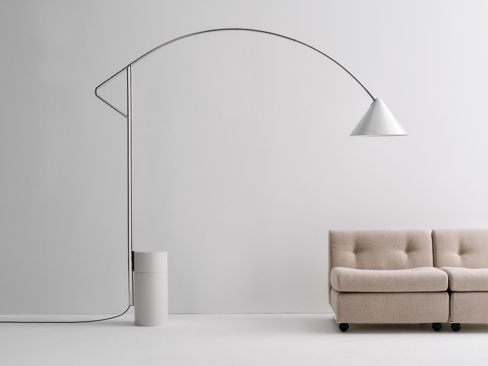 Compass Floor Lamp von HAY