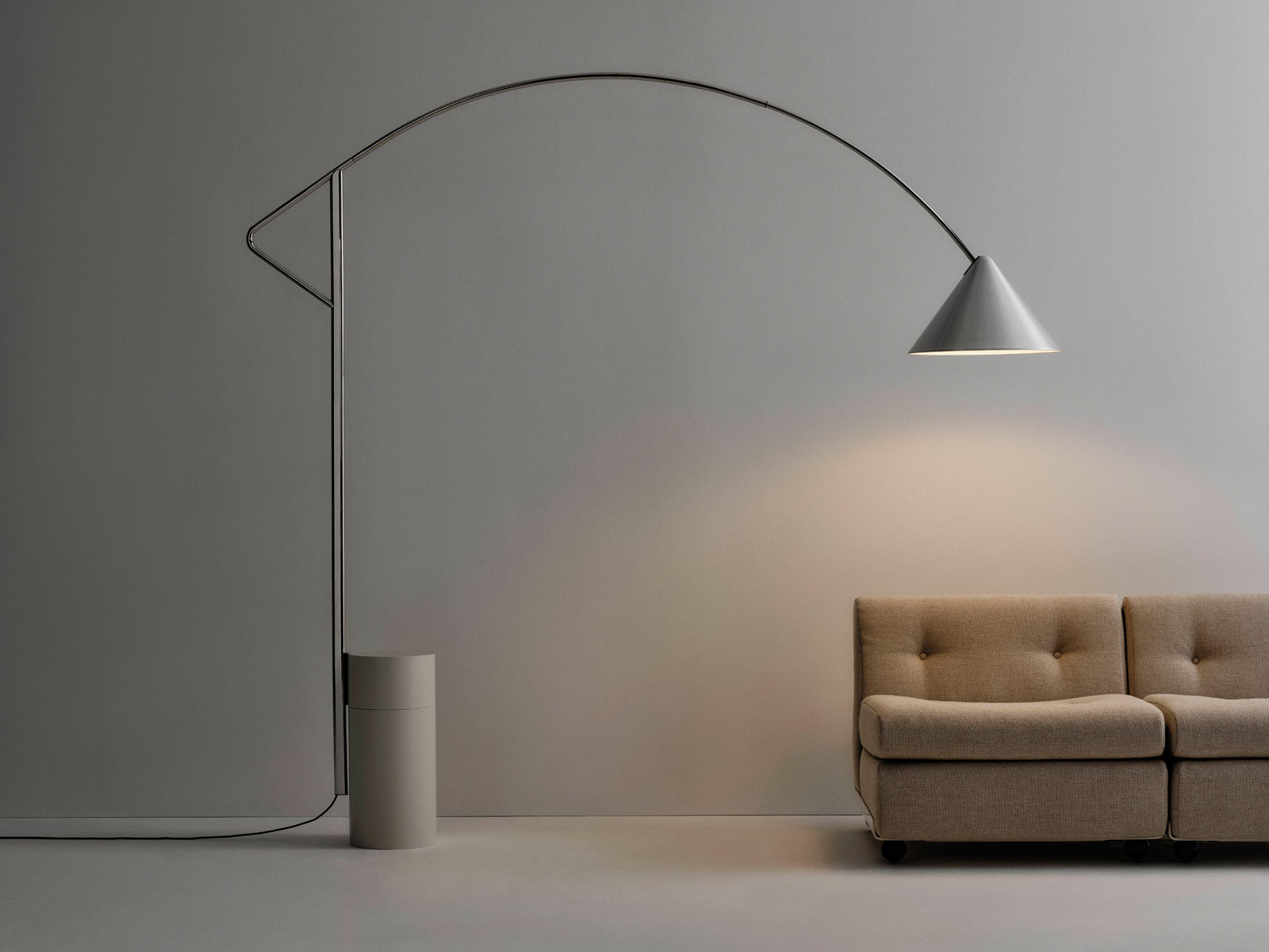 Compass Floor Lamp von HAY