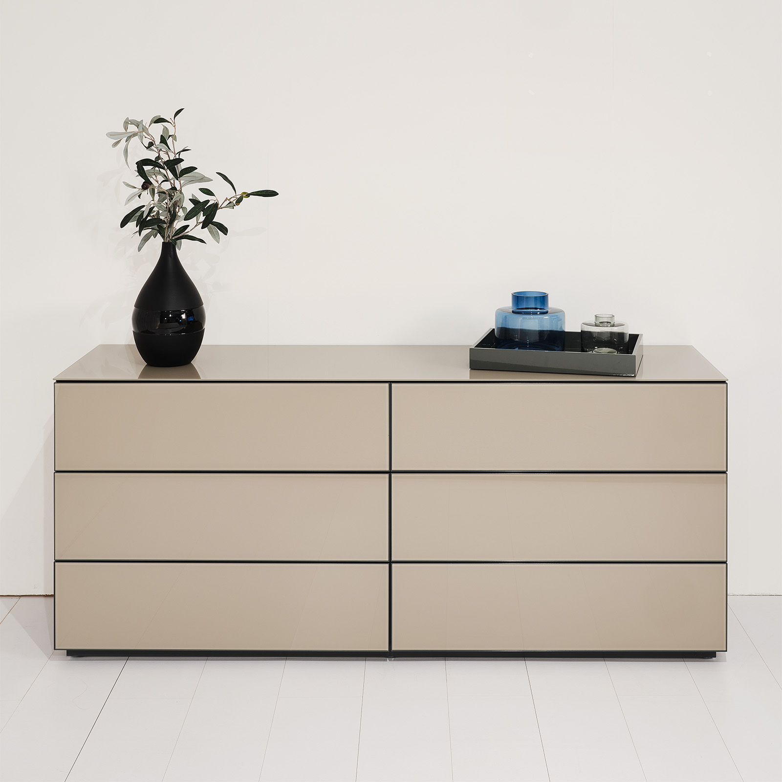 Atrium Kommode von Cramer Holzmanufaktur
