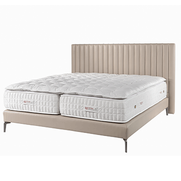 Treca Poesie Prestige