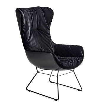 Freifrau Leya Cocktail Wingback Chair