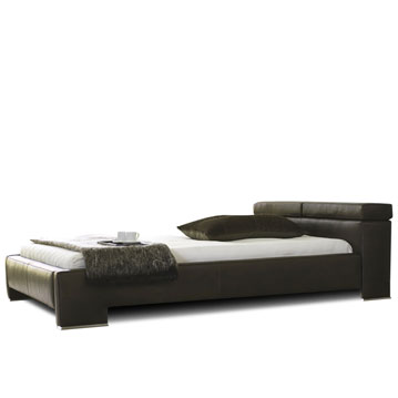 Möller Design Elliot