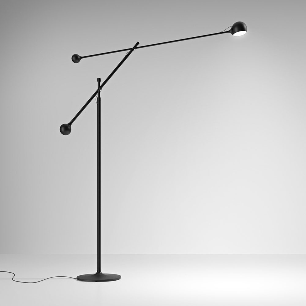 IXA Floor von Artemide