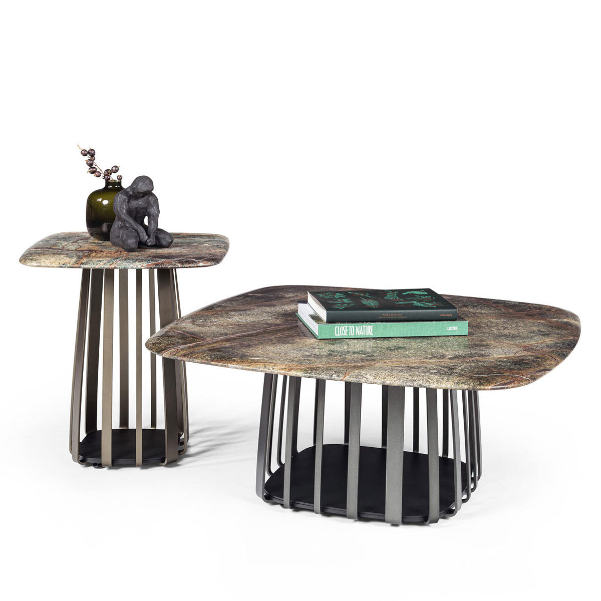 BC 09 Basket Stein Couchtisch von Janua