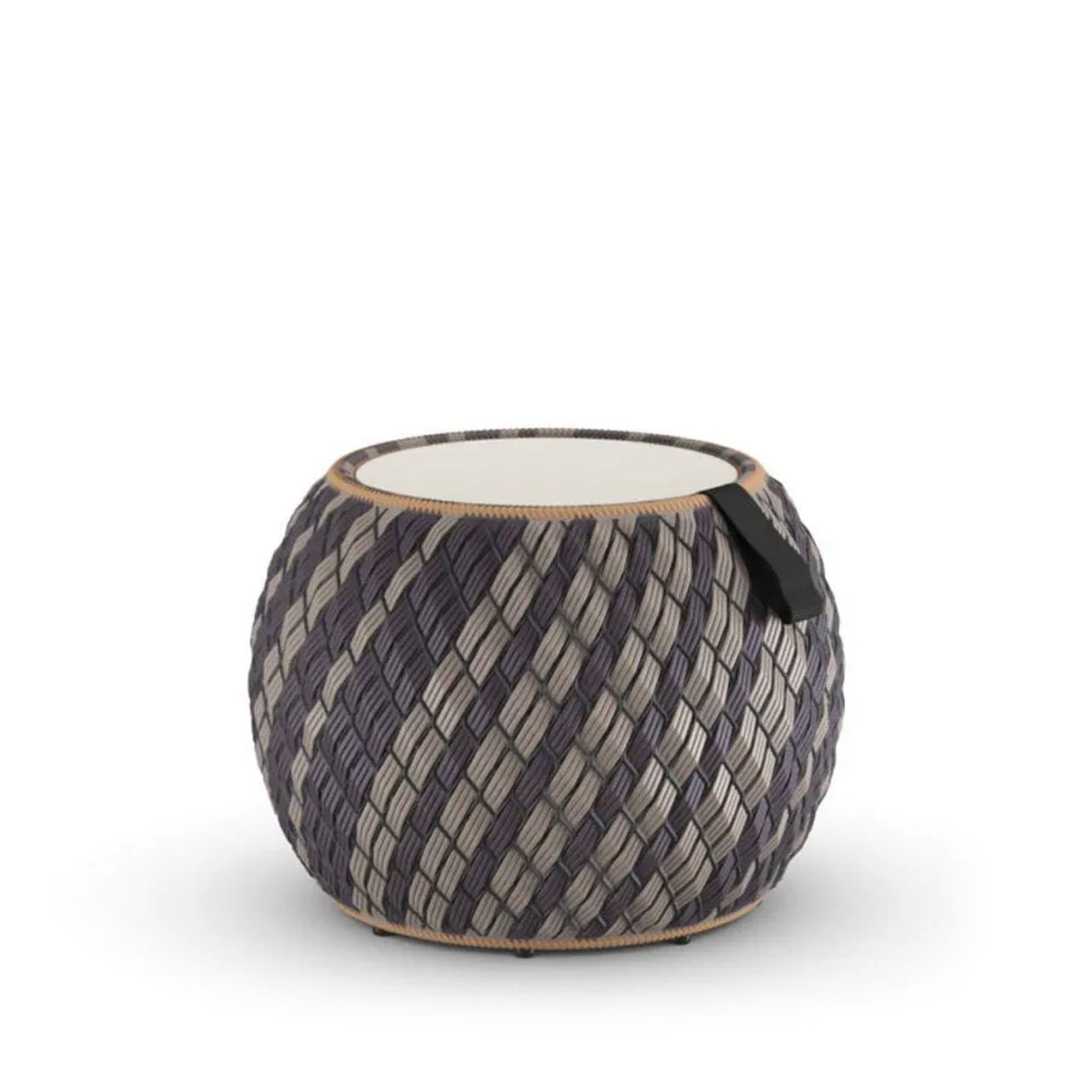 Dala Beistelltisch von Dedon