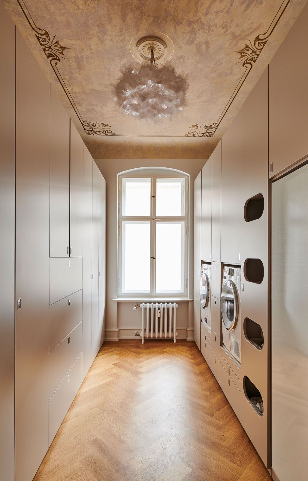 Altbau am Ku'damm - Hauswirtschaftsraum: Cramer Holzmanufaktur