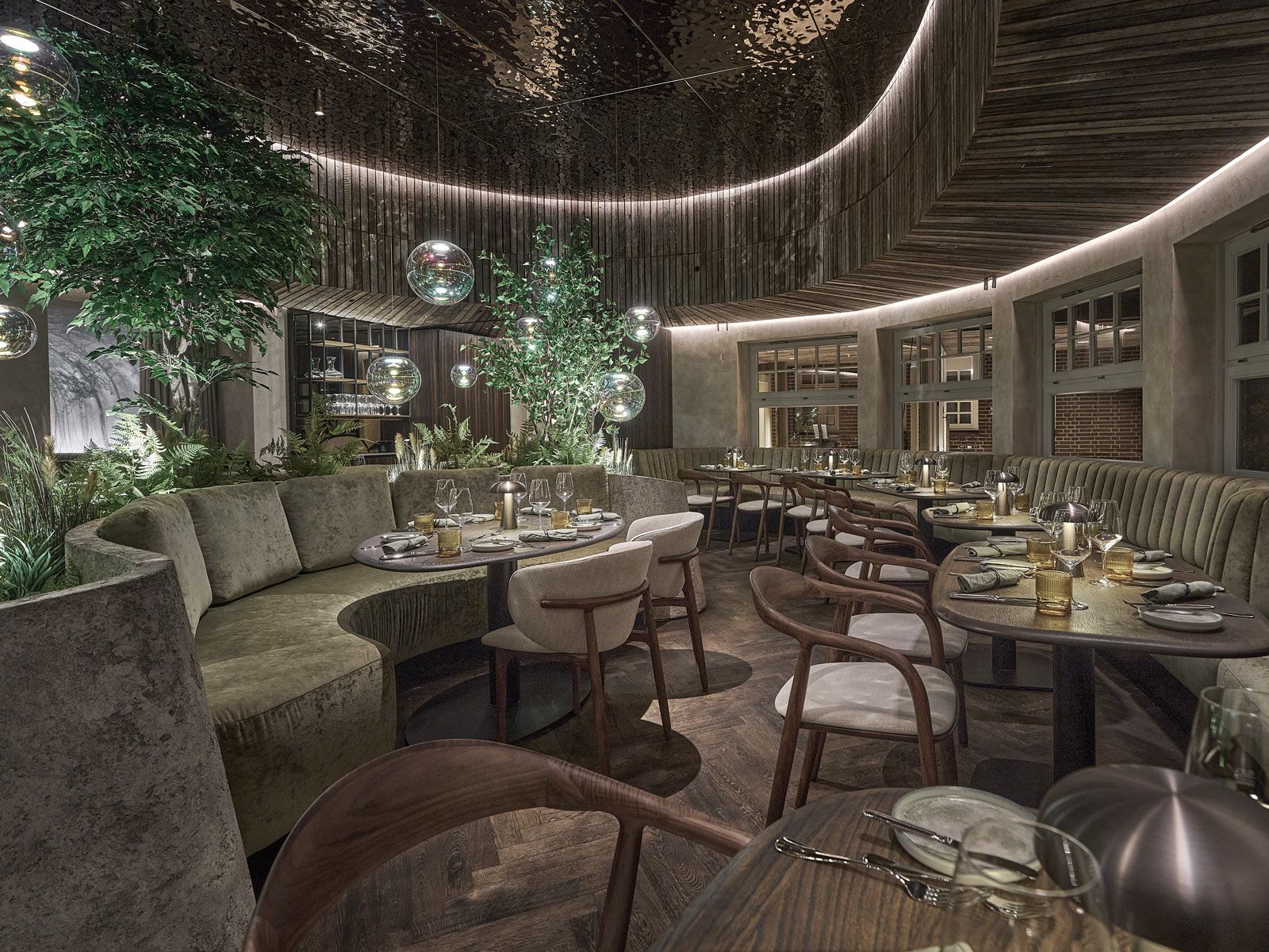 Gastronomie im Herzen des Stadtparks - Die Sofa-Nischen wurden in der Cramer M&ouml;belmanufaktur so gefertigt, dass sie sich genau in die zentral positionierte Mittelinsel einf&uuml;gen.