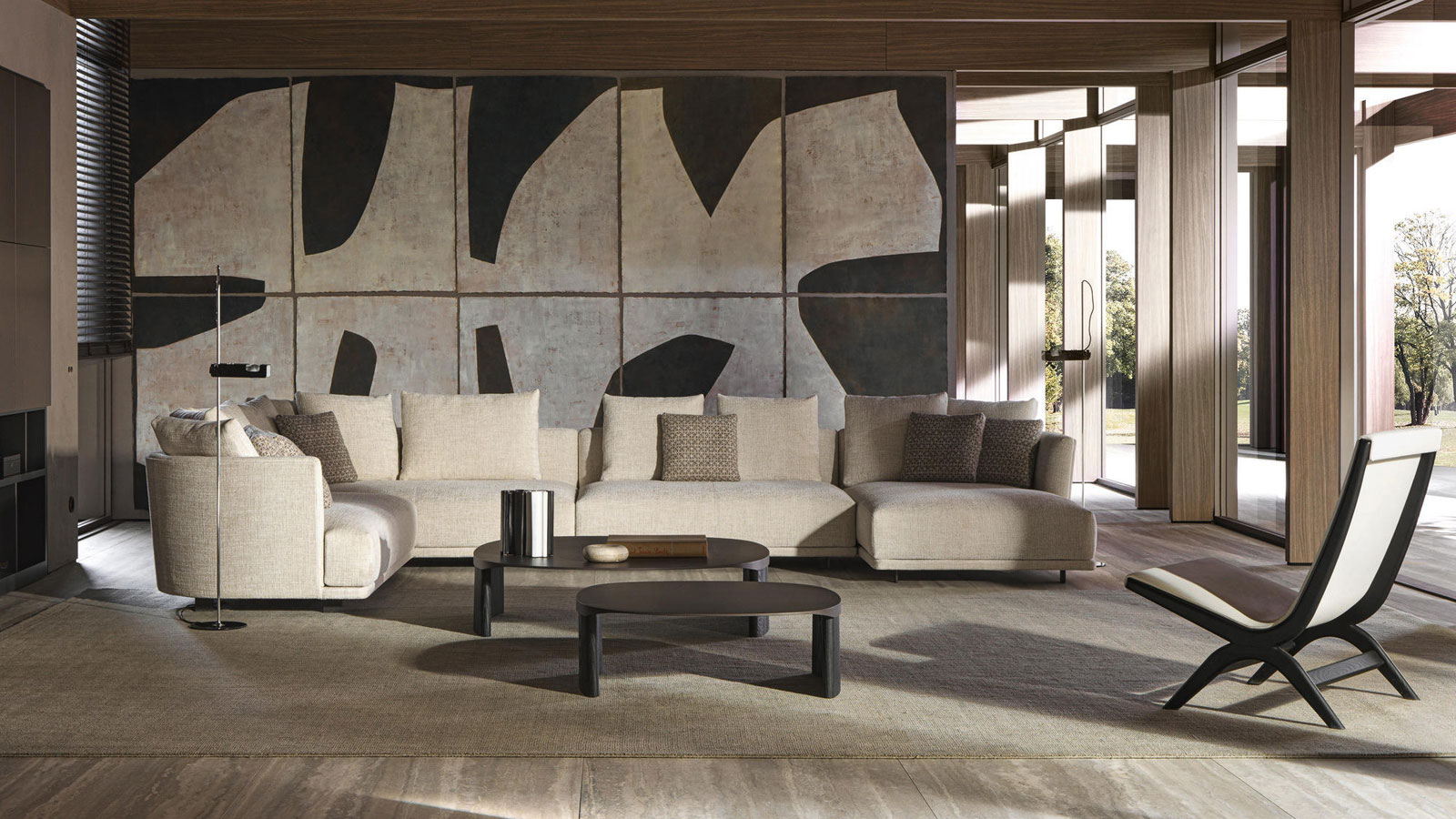 Ob Design-Sofa, Sessel, Tisch oder Regalsystem – entdecken Sie die Welt von Molteni&C bei Cramer