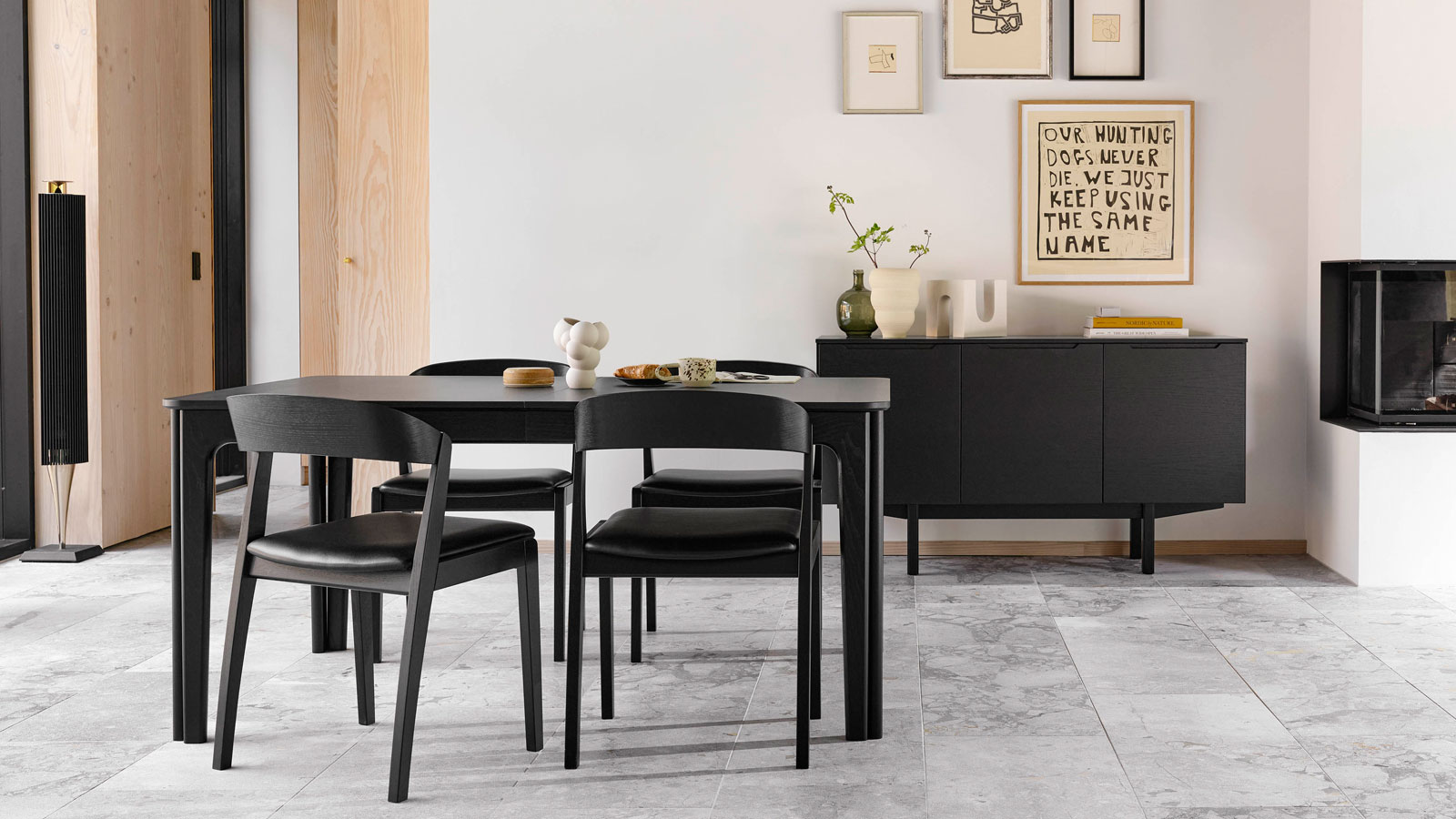 Dining Table #26 von Skovby