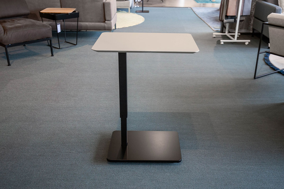 Beistelltisch Fenton von Bacher