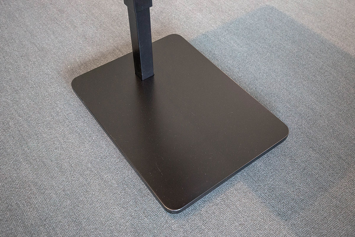 Beistelltisch Fenton von Bacher