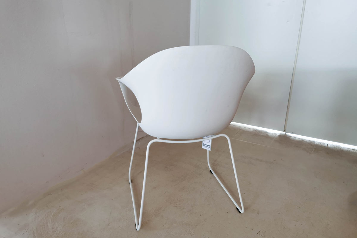 2er-Set Stuhl Elephant inkl. Sitzkissen von Kristalia