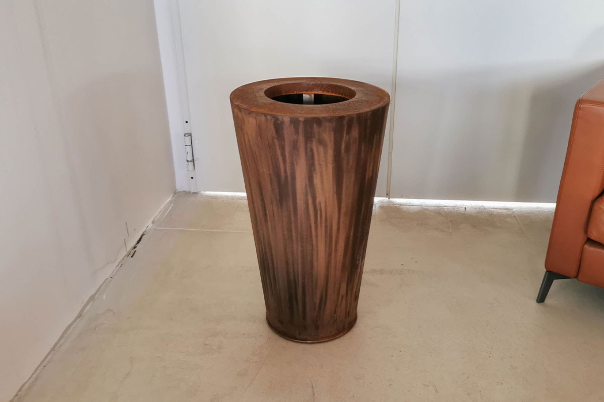 Bodenvase Sky 70 von De Castelli