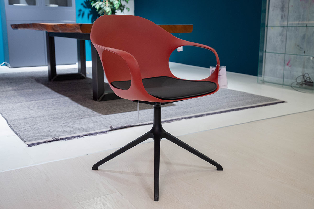 Stuhlgruppe Elephant von Kristalia