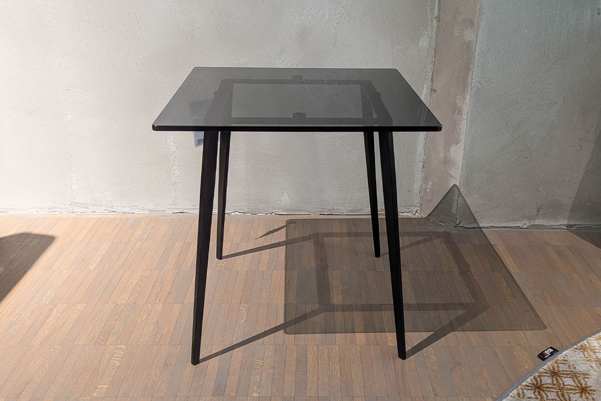 Beistelltisch Tosca von Draenert f&uuml;r 990 &euro;
