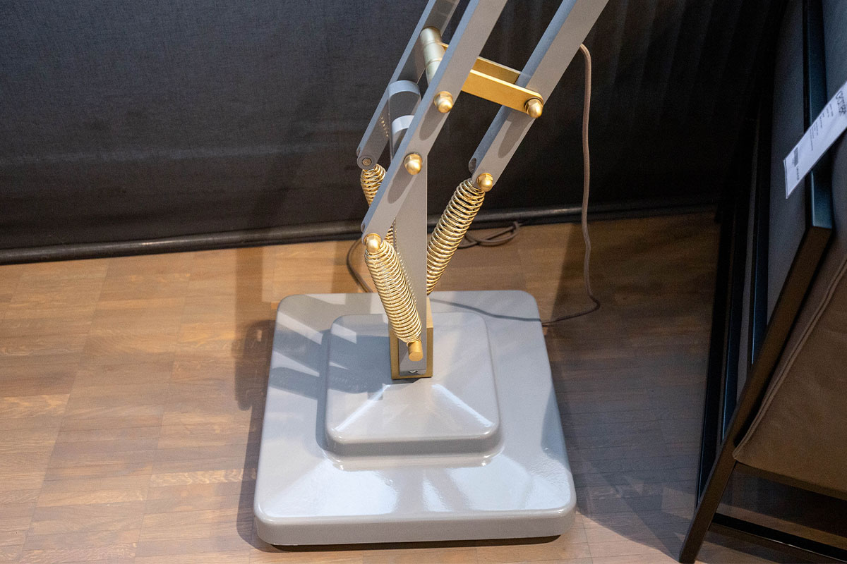 Stehleuchte Giant Brass von Anglepoise