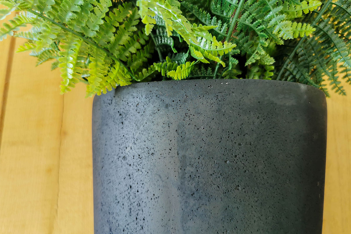 3er-Gruppe Pflanzengefäß Polystone Wall Cone (wandhängend) von Fleur Ami