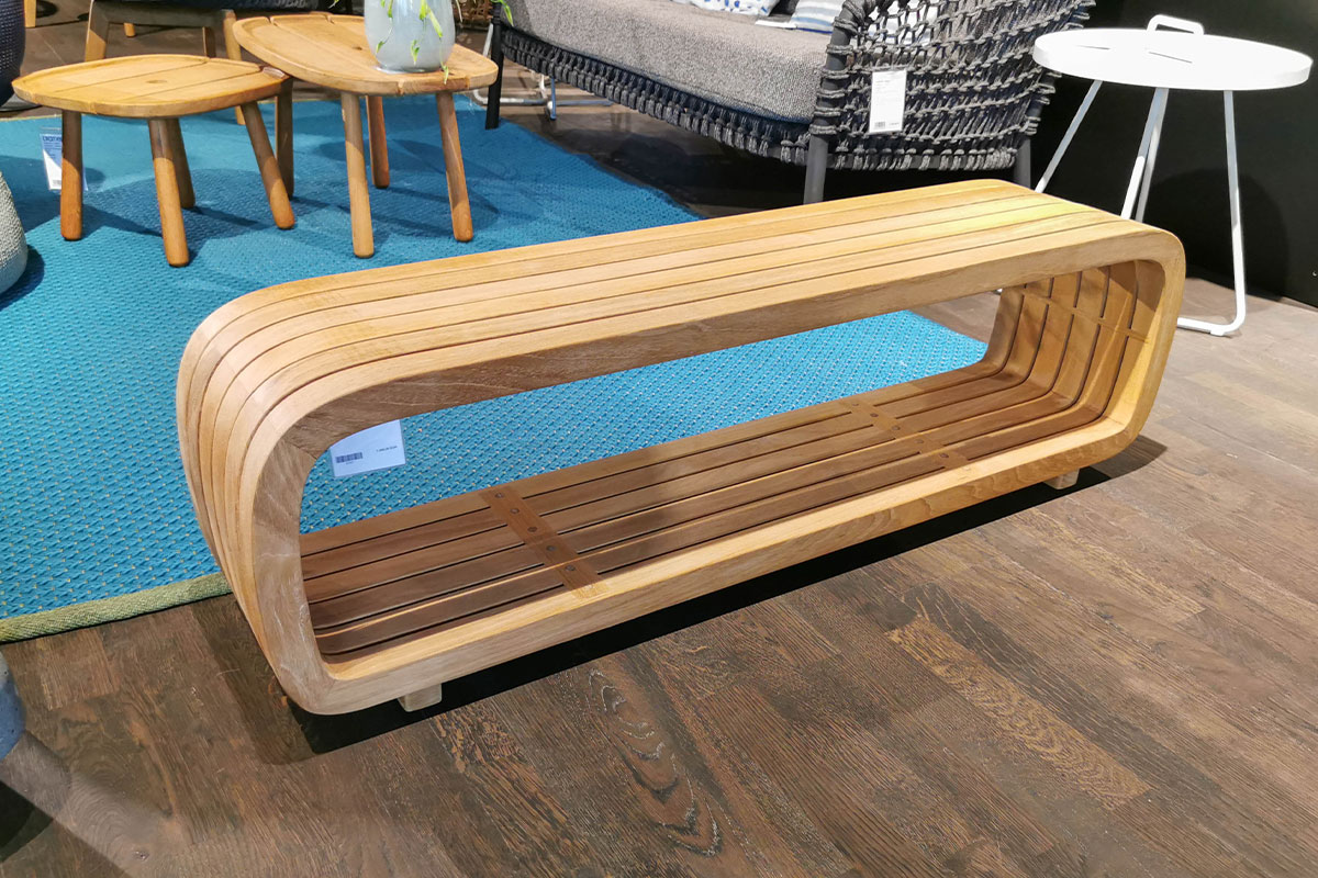 Outdoor-Couchtisch Mellow  von Cane-line im Sale