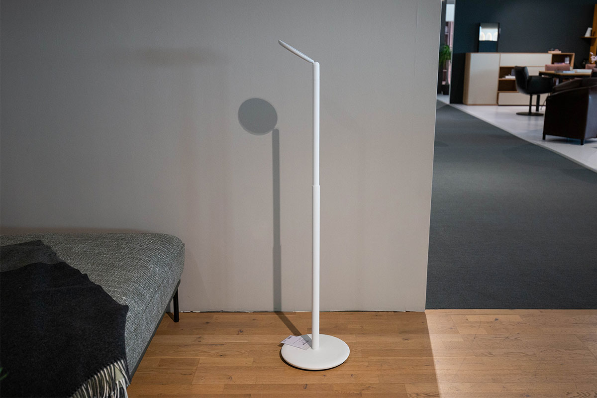 Akku-Stehleuchte Parrot white von GRAU im Sale