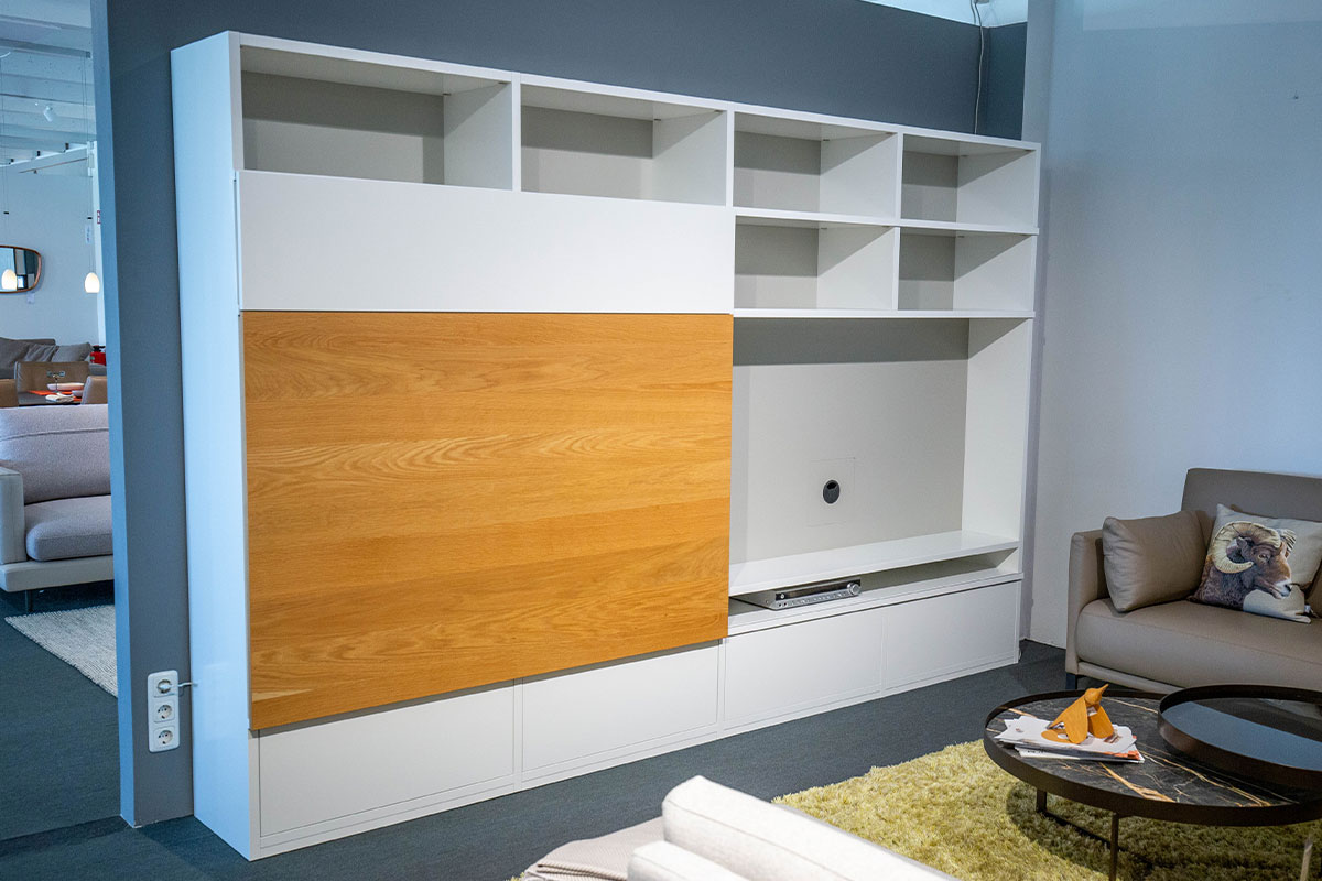 Wohnwand Publicum von Cramer Holzmanufaktur