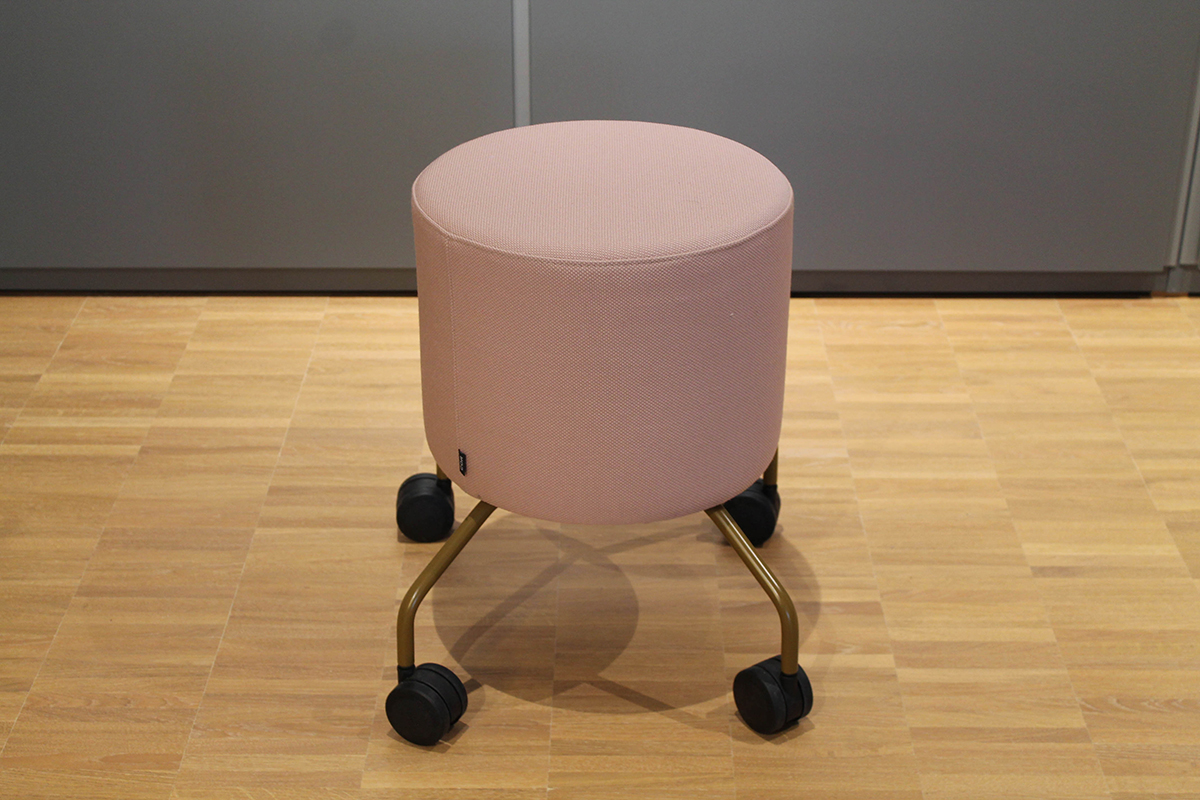 Hocker mit Rollen Drop von COR