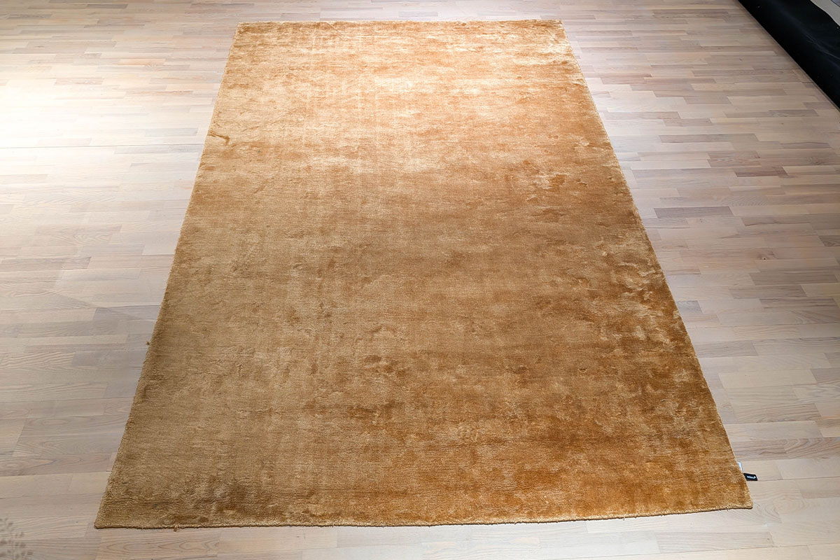 Teppich Solution T von Miinu für 1.190 € Teppich Solution T von Miinu für 1.190 €