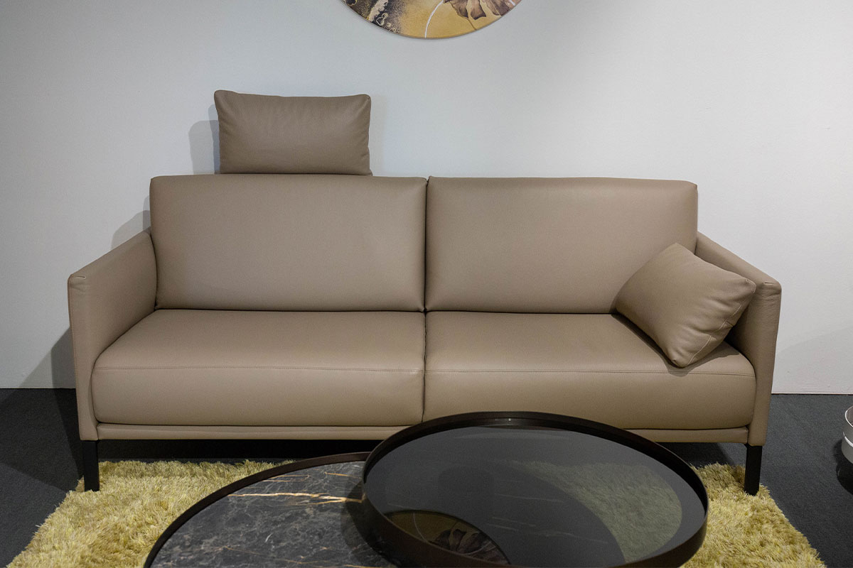 Sofa Cara von Rolf Benz im Sale
