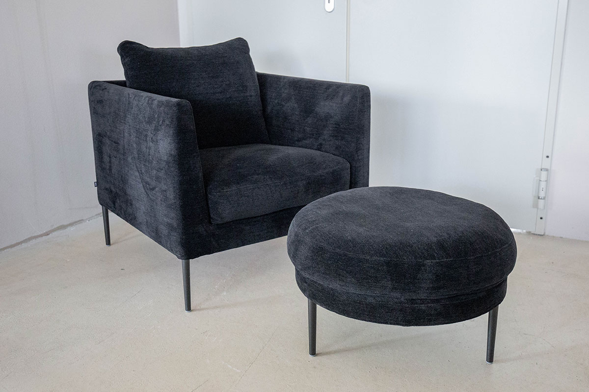 Pilotis Sessel inkl. Hocker von COR f&uuml;r 2.990 &euro;